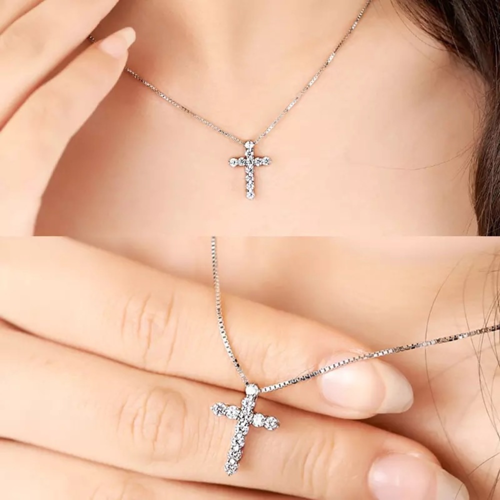 Silver Cross Flor a Necklace or a charm Pendant Round Cut Stones Dia - Picture 10 of 17